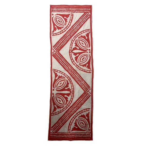 Vintage Vera Neumann Scarf - signed - Semi Sheer - Red - Picture 1 of 8